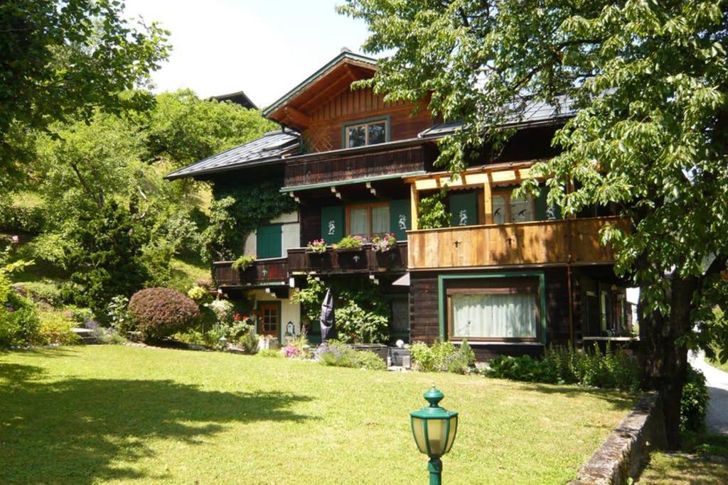 Haus Weidmannsheil - Wohnen Im Romantischen Forsthaus Werfen Buitenkant foto
