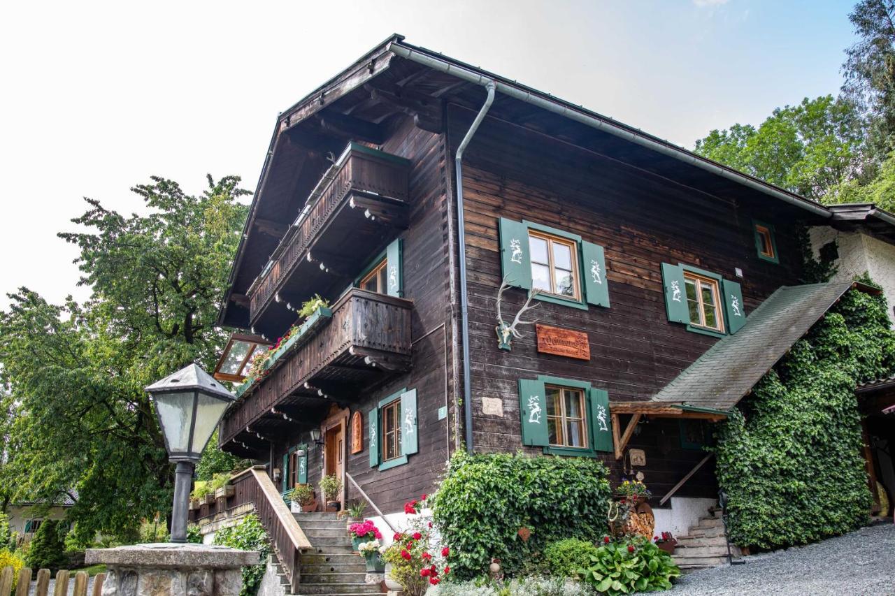 Haus Weidmannsheil - Wohnen Im Romantischen Forsthaus Werfen Buitenkant foto