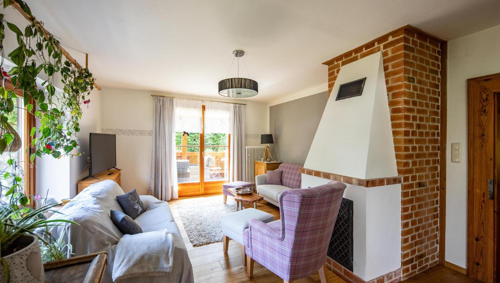 Haus Weidmannsheil - Wohnen Im Romantischen Forsthaus Werfen Buitenkant foto