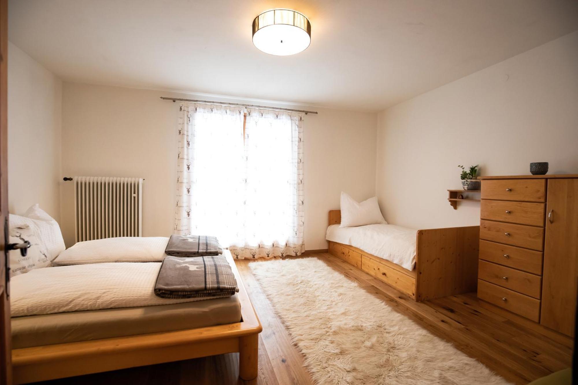Haus Weidmannsheil - Wohnen Im Romantischen Forsthaus Werfen Buitenkant foto
